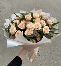 Букет Кремовые розы Латте в Сегеже